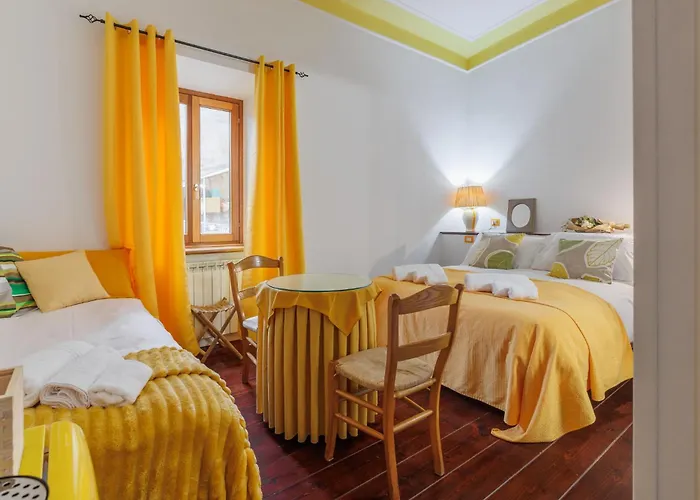 לינה וארוחת בוקר La Torretta