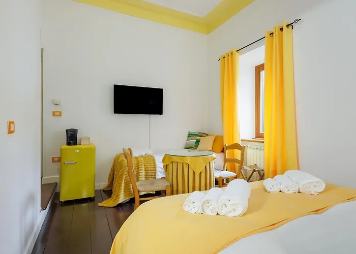 לינה וארוחת בוקר La Torretta טוסקניה