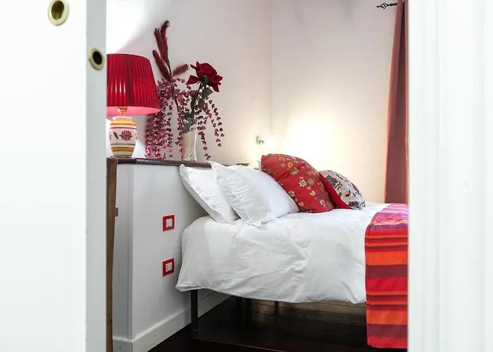 לינה וארוחת בוקר La Torretta 3*